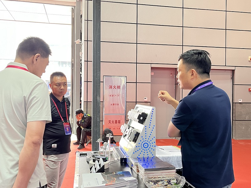 1753855611435303.jpg 11925c74-7060-4283-9a15-9cef1659ed3e.jpg